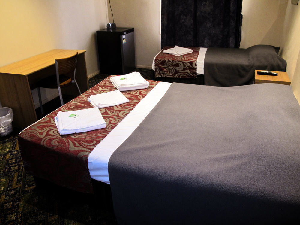 Royal Hotel Singleton Bagian luar foto