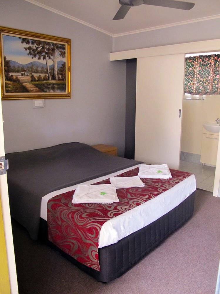 Royal Hotel Singleton Bagian luar foto