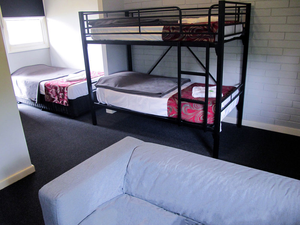 Royal Hotel Singleton Bagian luar foto