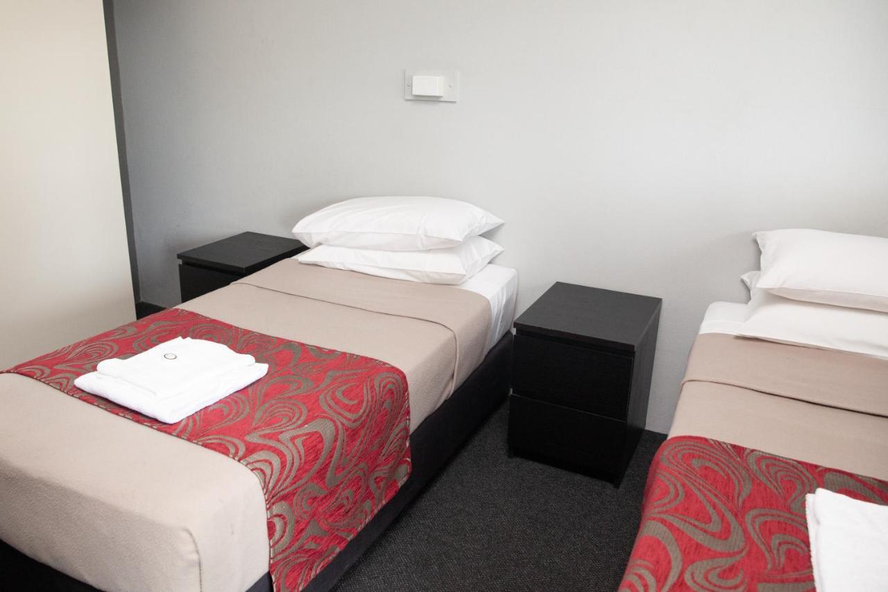Royal Hotel Singleton Bagian luar foto